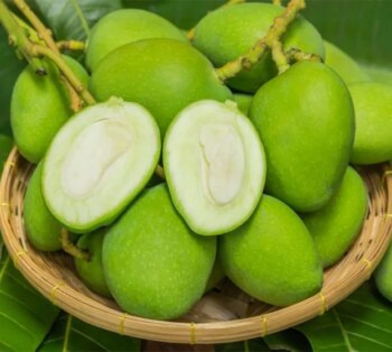 (কাঁচামিঠা আম - Kachamitha Mango - 3 kg)কাঁচামিঠা আম - Kachamitha Mango